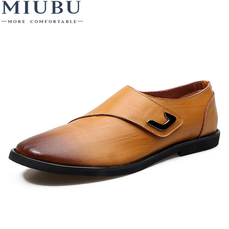 MIUBU 2019 New Arrival Men Flats Driving Shoes Fashion Handmade Genuine Leather Men Casual Shoes Men Loafers Breathable Flats
MIUBU 2019 New Arrival Men Flats Driving Shoes Fashion Handmade Genuine Leather Men Casual Shoes Men Loafers Breathable Flats