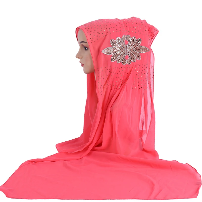 Women Premium Bubble Chiffon Hijab Scarf Muslim Female Big Appliques Rhinestone Islamic Turban Shawl Headscarf Arab Scarves 
Women Premium Bubble Chiffon Hijab Scarf Muslim Female Big Appliques Rhinestone Islamic Turban Shawl Headscarf Arab Scarves