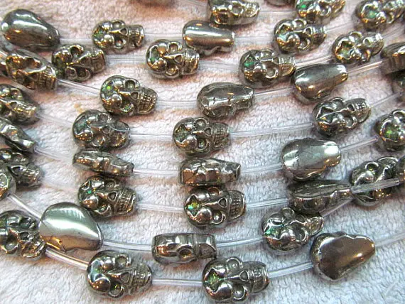2strands high quality genuine pyrite stone ,pyrite cube skull skeleton carved iron gold jewelry pyrite bead 13x18mm
2strands high quality genuine pyrite stone ,pyrite cube skull skeleton carved iron gold jewelry pyrite bead 13x18mm