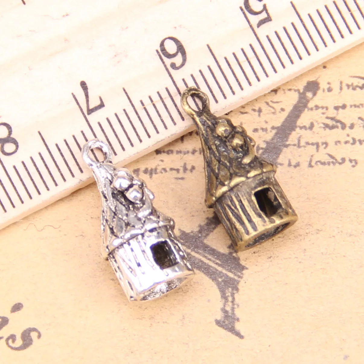 48pcs Jewelry Charms flower house cabin 18x7x7mm Antique Silver Plated Pendants Making DIY Handmade Tibetan Silver Jewelry
48pcs Jewelry Charms flower house cabin 18x7x7mm Antique Silver Plated Pendants Making DIY Handmade Tibetan Silver Jewelry