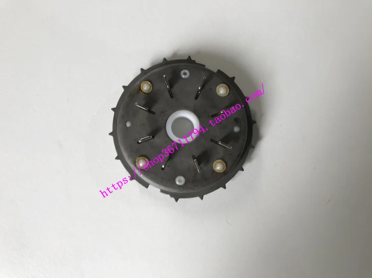 Brother knitting machine parts KH860 KH868 needle selection device clutch wheel assembly part number 408173001
Brother knitting machine parts KH860 KH868 needle selection device clutch wheel assembly part number 408173001