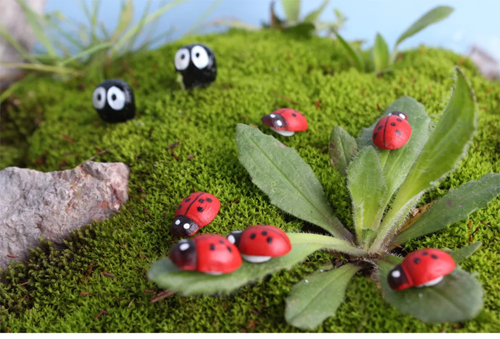 10pcs Miniature Ladybird Ladybug Garden Ornament Figurine Fairy