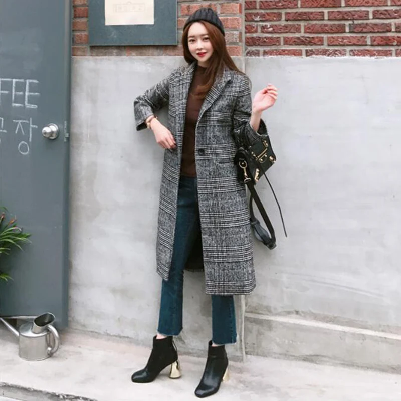 2019 Korean version Women Autumn Winter Retro long Woolen Coat Long sleeve Leisure loose Splicing plaid jacket cc139
2019 Korean version Women Autumn Winter Retro long Woolen Coat Long sleeve Leisure loose Splicing plaid jacket cc139