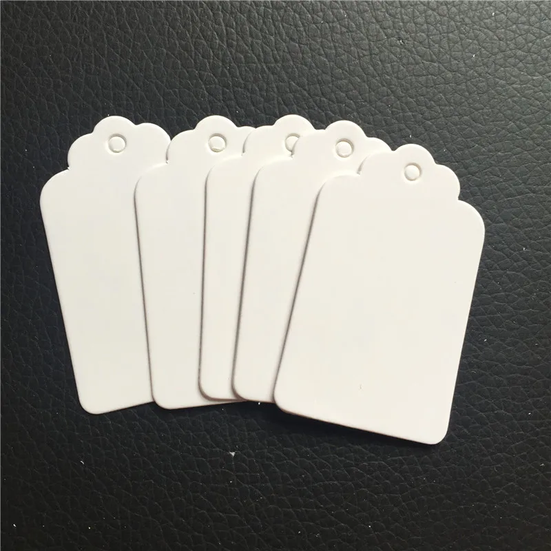 100pcs Paper Gift Tags Card White Scallop Festival Wedding Decoration Tag Blank Mini Luggage Food Packaging Label 5*3cm
100pcs Paper Gift Tags Card White Scallop Festival Wedding Decoration Tag Blank Mini Luggage Food Packaging Label 5*3cm