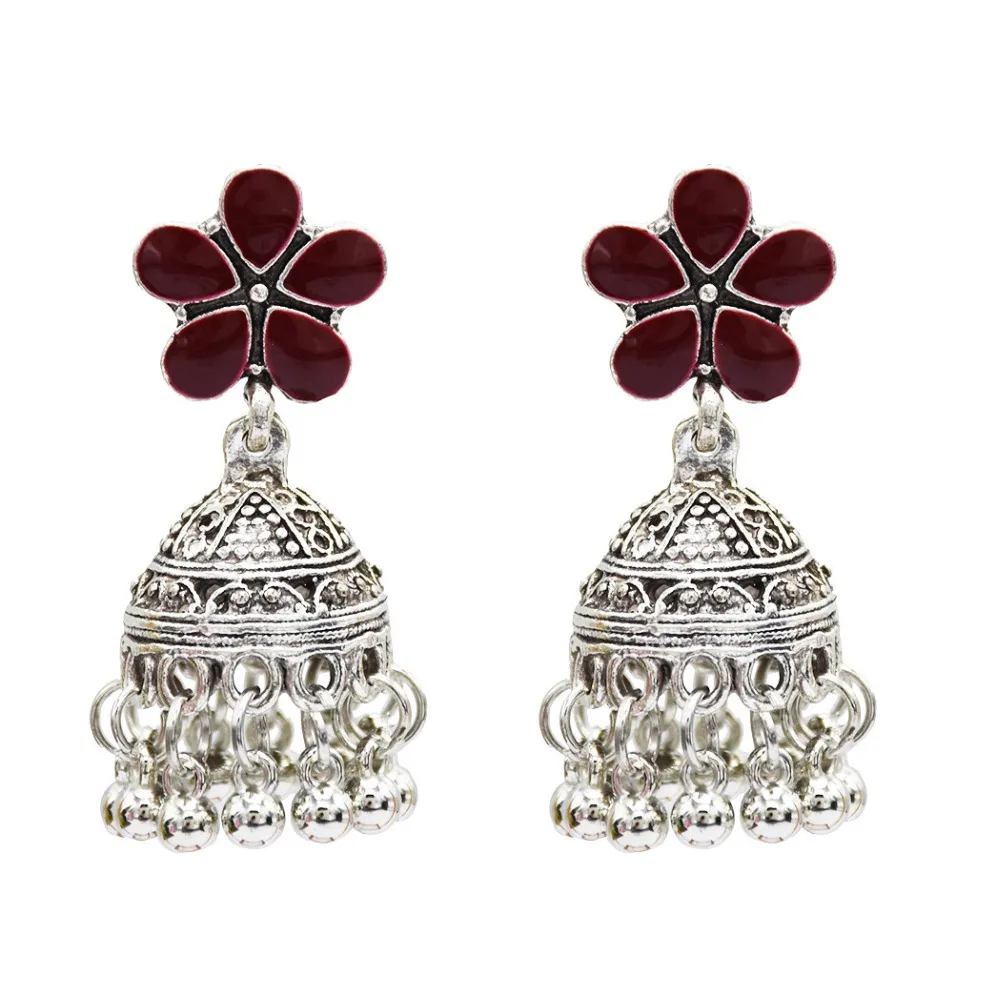 New Indian Vintage Enamelled Silver Alloy Clock Earrings Are Available In A Variety Of Styles For Women's Bohemian Wedding
New Indian Vintage Enamelled Silver Alloy Clock Earrings Are Available In A Variety Of Styles For Women's Bohemian Wedding