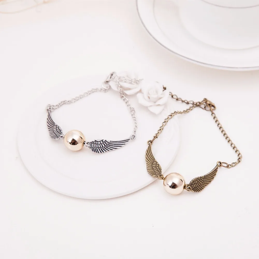 Hot Sale Harri Potter Quidditch Golde Snitch Bracelet Keychain Juguetes Cosplay Games Accessories For Women and Men Cute Gifts
Hot Sale Harri Potter Quidditch Golde Snitch Bracelet Keychain Juguetes Cosplay Games Accessories For Women and Men Cute Gifts