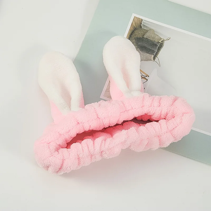 Girl hair band wash bath spa makeup package rabbit ears head with soft elastic coral velvet headband fashion jewelry
Girl hair band wash bath spa makeup package rabbit ears head with soft elastic coral velvet headband fashion jewelry
