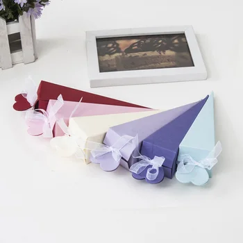 Ice Cream Cone Shaped Wedding Candy Box Chocolate Gift Paper Packaging Boxes for Birthday Christmas Party
Ice Cream Cone Shaped Wedding Candy Box Chocolate Gift Paper Packaging Boxes for Birthday Christmas Party