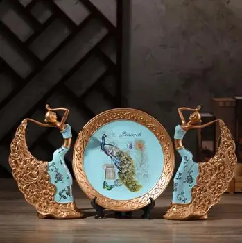 Peacock Dance Decoration Crafts, creative home decoration desktop furnishings, European and American style
Peacock Dance Decoration Crafts, creative home decoration desktop furnishings, European and American style