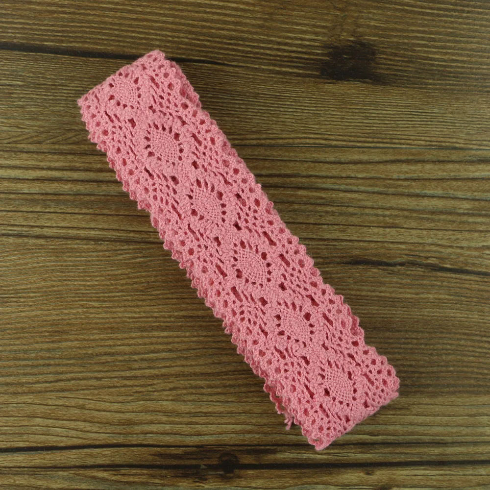 color Hot Sale Cotton Lace Roll Ribbon Knit Adhesive Tape Sticker Craft Decoration Fabric
color Hot Sale Cotton Lace Roll Ribbon Knit Adhesive Tape Sticker Craft Decoration Fabric