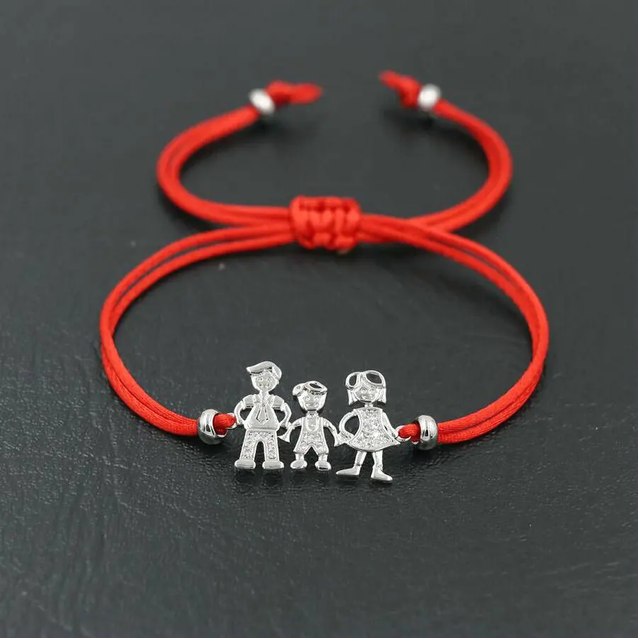 Lovely Family Dad Mun Boy Girl Bracelet Silver Color Red Rope Thread Braided Bracelets Women Men Couples Love Jewelry Gift
Lovely Family Dad Mun Boy Girl Bracelet Silver Color Red Rope Thread Braided Bracelets Women Men Couples Love Jewelry Gift