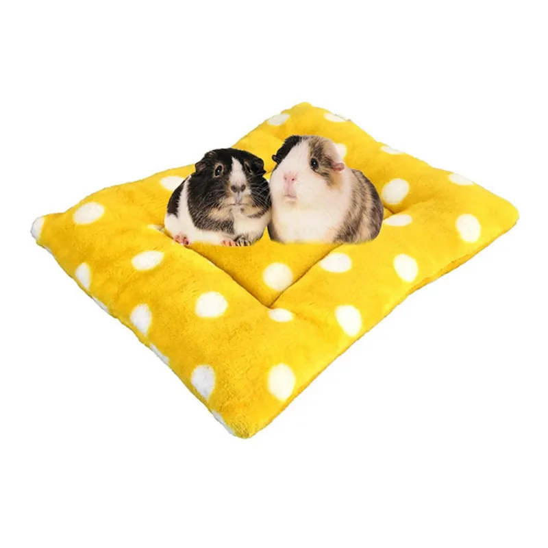 Soft Fleece Mat for Hamster Guinea Pig Rabbit Bed Rats Small Pets Hamster Cage House Small Animal Pet Winter Round Sleeping Mats
Soft Fleece Mat for Hamster Guinea Pig Rabbit Bed Rats Small Pets Hamster Cage House Small Animal Pet Winter Round Sleeping Mats