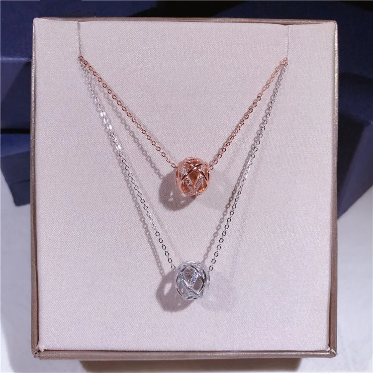 S925 sterling silver hollowed-out star necklace with exquisite micro-inlaid oval collarbone chain ladies jewelry
S925 sterling silver hollowed-out star necklace with exquisite micro-inlaid oval collarbone chain ladies jewelry