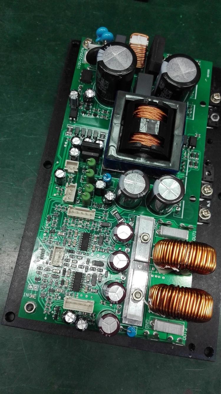Professional D-type digital amplifier board module LLC resonant switching power supply with dual-channel 8-Euro 2x400W
Professional D-type digital amplifier board module LLC resonant switching power supply with dual-channel 8-Euro 2x400W