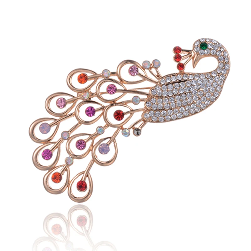 SUKI Fashion Animal Brooch For Wedding Golden Full Crystal Women Peacock Brooch Bride Pins Bouquets Clip Scarf Buckle Jewelry
SUKI Fashion Animal Brooch For Wedding Golden Full Crystal Women Peacock Brooch Bride Pins Bouquets Clip Scarf Buckle Jewelry