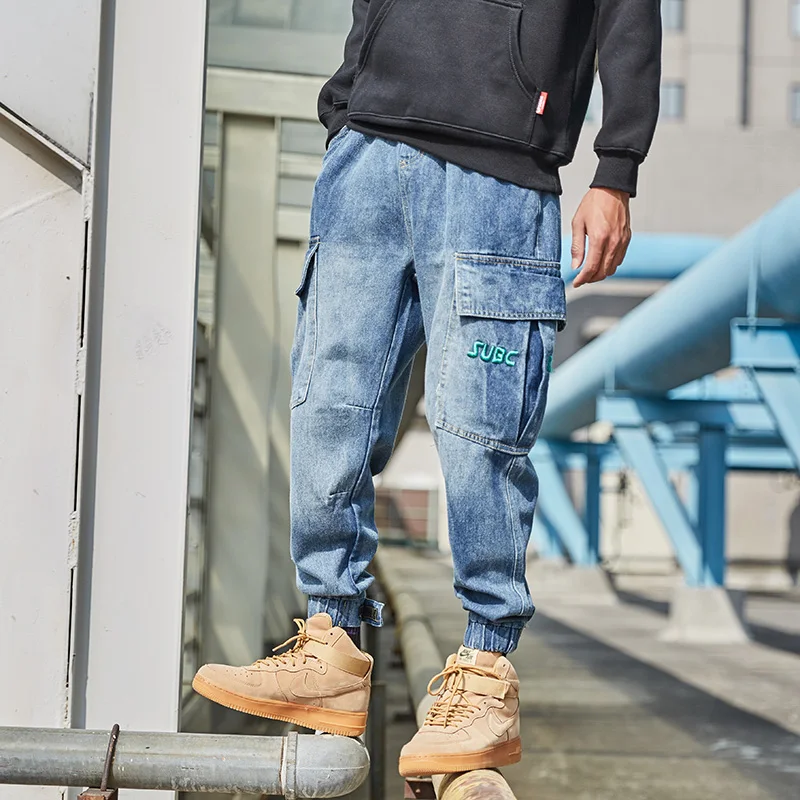 Fashion Streetwear Men Jeans Loose Fit Retro Blue Big Pocket Denim Cargo Pants Embroidery Slack Bottom Hip Hop Jeans Men Joggers
Fashion Streetwear Men Jeans Loose Fit Retro Blue Big Pocket Denim Cargo Pants Embroidery Slack Bottom Hip Hop Jeans Men Joggers