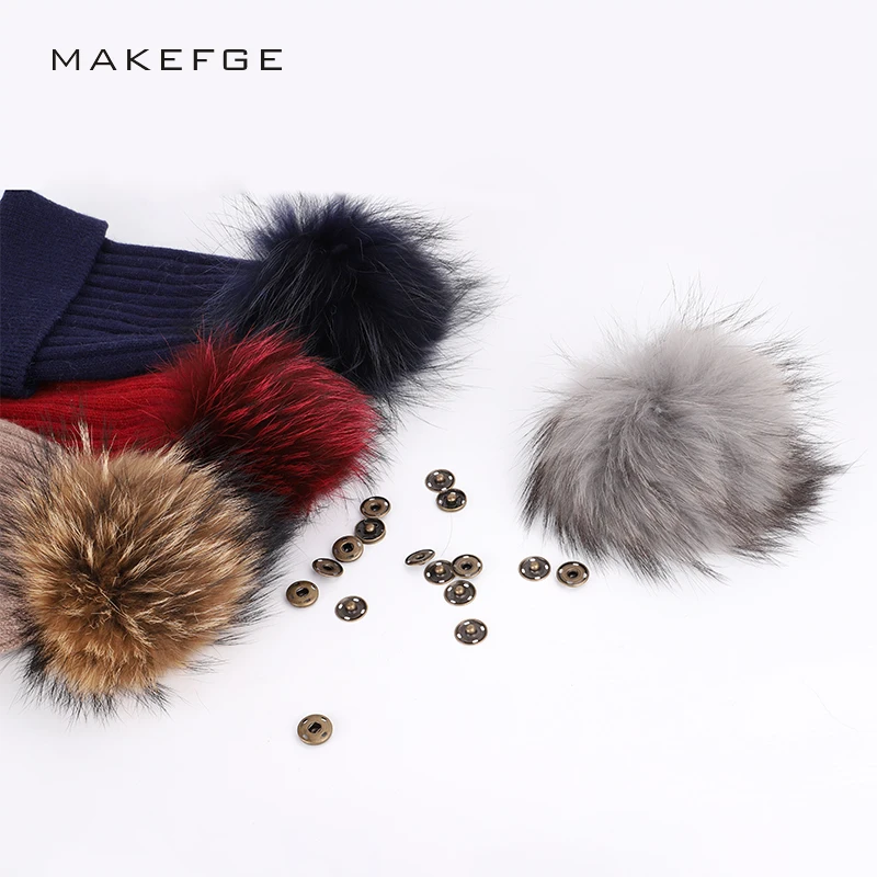 Autumn and winter raccoon fur pompom solid color fashion warm and comfortable hat accessories leather bag ladies and girls women
Autumn and winter raccoon fur pompom solid color fashion warm and comfortable hat accessories leather bag ladies and girls women
