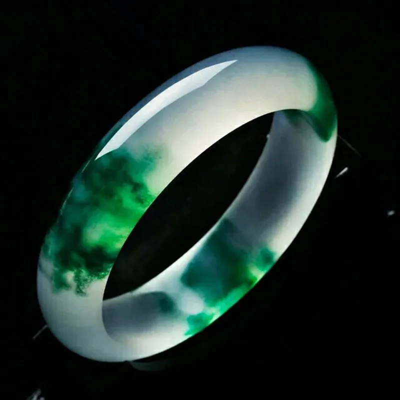 Certificate Fine Jewelry Chinese Natural Beautiful Green yu Bangle Bracelet gift box/
Certificate Fine Jewelry Chinese Natural Beautiful Green yu Bangle Bracelet gift box/