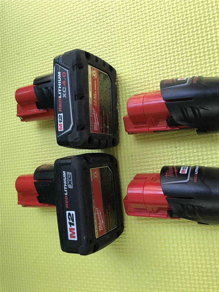 Second-hand Milwaukee new original M12 2.03.0 Ah 4.0 Ah 6.0 Ah lithium battery (second-hand goods)
Second-hand Milwaukee new original M12 2.03.0 Ah 4.0 Ah 6.0 Ah lithium battery (second-hand goods)