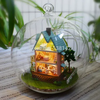 B003 mini house for Christmas gift Miniature Castle dollhouse voice LED light doll house in Glass ball diy toys free shipping
B003 mini house for Christmas gift Miniature Castle dollhouse voice LED light doll house in Glass ball diy toys free shipping