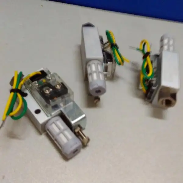 LCV-10HSCK vacuum generator with silencer and switchable negative pressure switch, Vacuum Ejector Generator, Vacuum Pump
LCV-10HSCK vacuum generator with silencer and switchable negative pressure switch, Vacuum Ejector Generator, Vacuum Pump