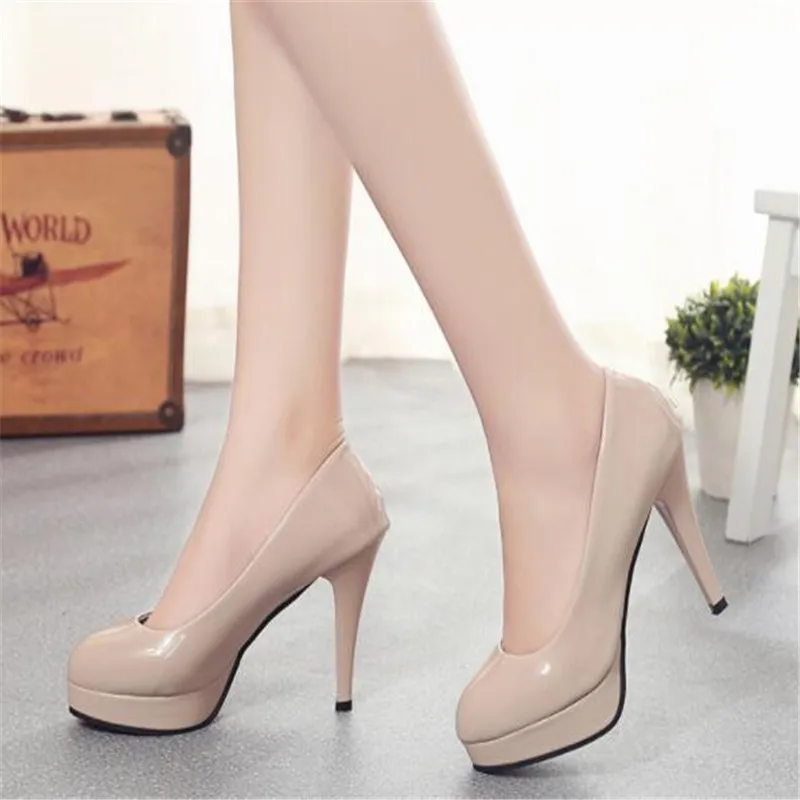 Women Pumps Fashion Classic Patent Leather High Heels Shoes Nude Sharp Head Platform Wedding Women Dress Shoes Plus Size 34-42
Women Pumps Fashion Classic Patent Leather High Heels Shoes Nude Sharp Head Platform Wedding Women Dress Shoes Plus Size 34-42