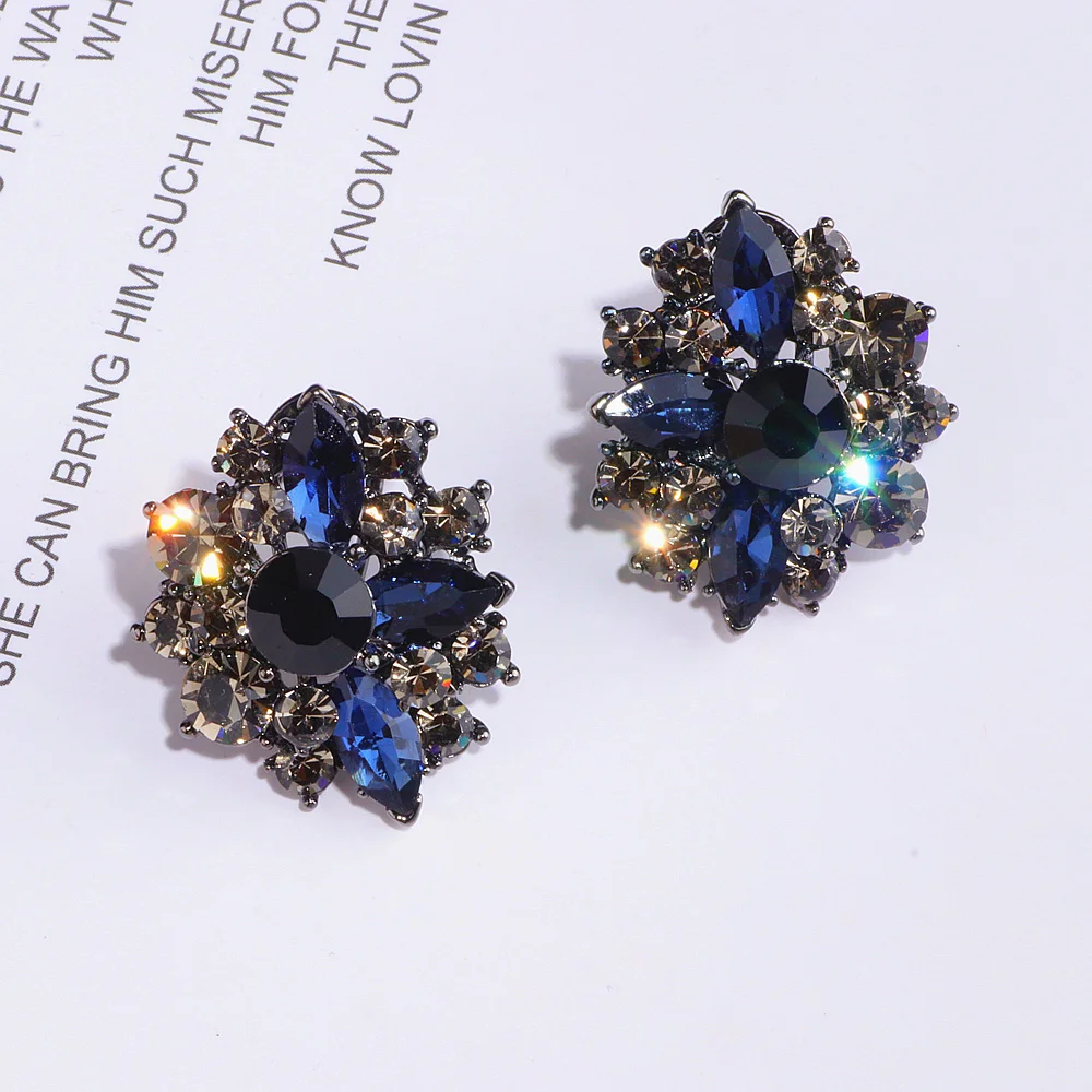 Classical Vintage Bohemian Style Big Earrings Charming Crystal Stud Earrings For Women 2019 Fashion Jewelry Femme Brincos WX224
Classical Vintage Bohemian Style Big Earrings Charming Crystal Stud Earrings For Women 2019 Fashion Jewelry Femme Brincos WX224