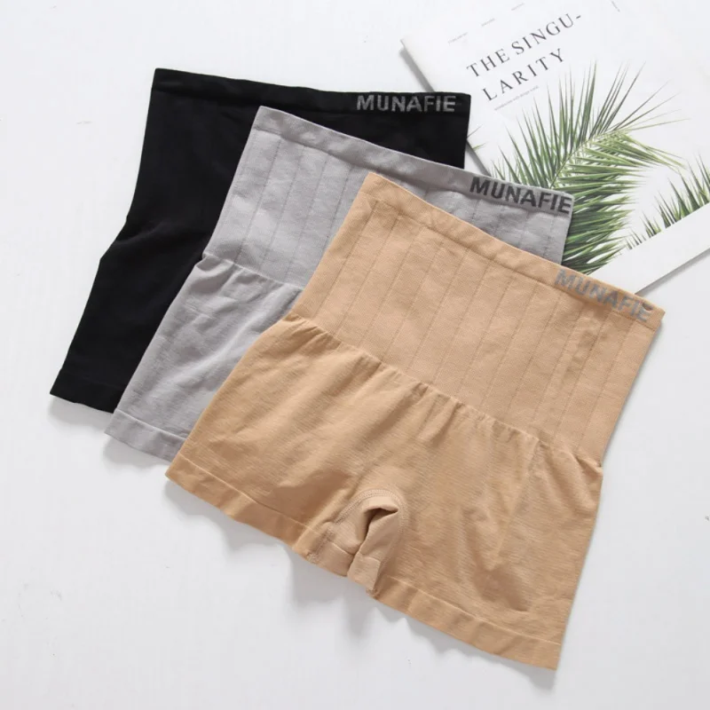 2019 Women's Underpants Safety Seamless Intimates Panties Female Lace Safety Short Pants Underwear
2019 Women's Underpants Safety Seamless Intimates Panties Female Lace Safety Short Pants Underwear