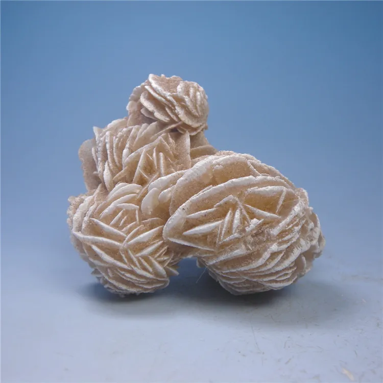 Mexico desert rose stone natural mineral mineral ore standard collection of ornaments of the original stone-free processing
Mexico desert rose stone natural mineral mineral ore standard collection of ornaments of the original stone-free processing
