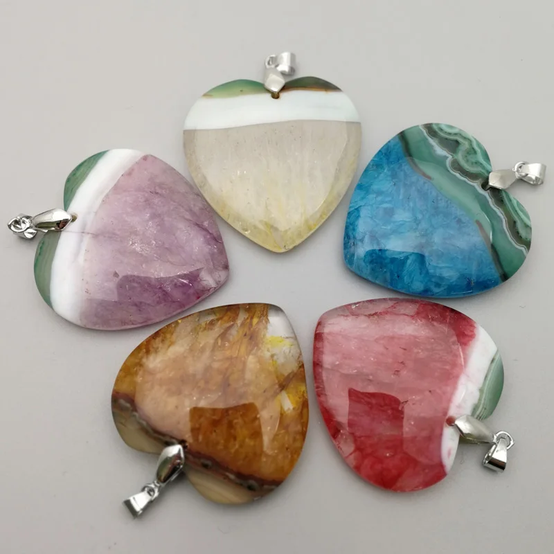 Fashion Natural onyx Polished heart shape Crystal Slice Brazil Healing Reiki Stone Quartz Pendant for women gift 6pcs/lot
Fashion Natural onyx Polished heart shape Crystal Slice Brazil Healing Reiki Stone Quartz Pendant for women gift 6pcs/lot