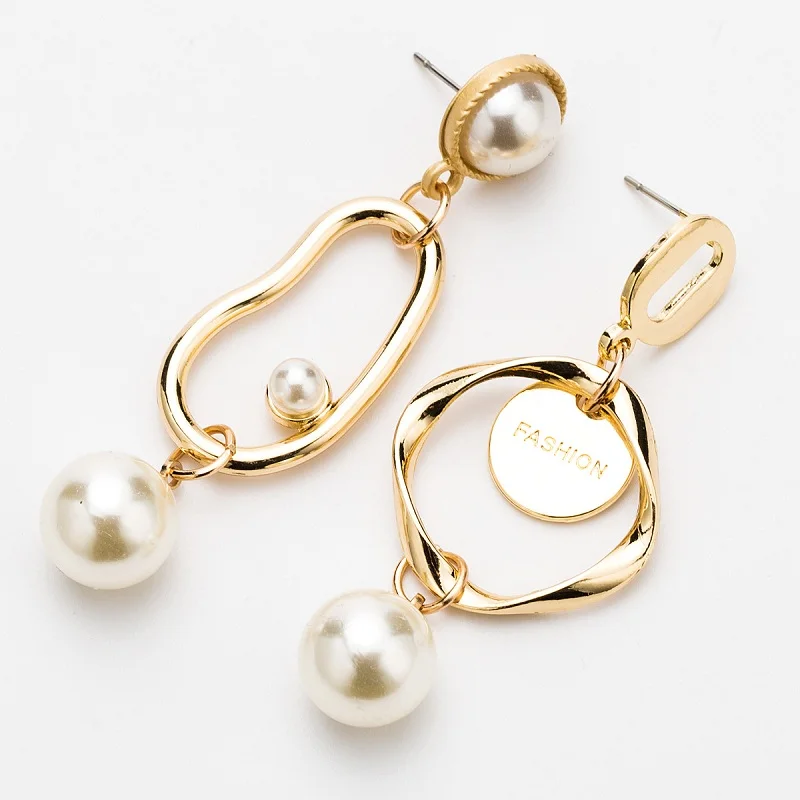 1 pair Asymmetric Irregular Pearl Earrings Fashion Women Geometric Drop Earring Gold Color Dangle DIY Wedding Party Jewelry Gift
1 pair Asymmetric Irregular Pearl Earrings Fashion Women Geometric Drop Earring Gold Color Dangle DIY Wedding Party Jewelry Gift