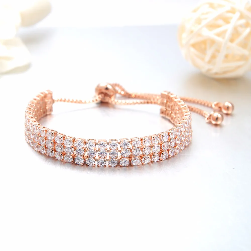 Simple and fresh three rows of zircon jewelry Chain length adjustable bracelet for women 
Simple and fresh three rows of zircon jewelry Chain length adjustable bracelet for women