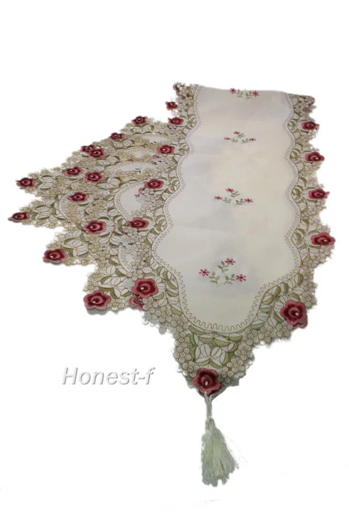 Red Small Fresh Flower Embroidered Cutwork Table Runner Tapestry For Home Wedding Decor
Red Small Fresh Flower Embroidered Cutwork Table Runner Tapestry For Home Wedding Decor