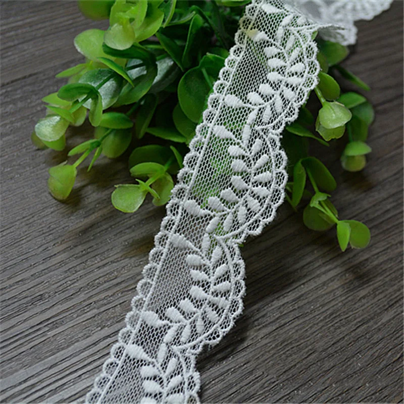 5Yards 1.8cm Wide White Mesh Lace Trims Applique Cotton Costume Trimmings Ribbon Home Textiles Sewing Lace Fabric
5Yards 1.8cm Wide White Mesh Lace Trims Applique Cotton Costume Trimmings Ribbon Home Textiles Sewing Lace Fabric