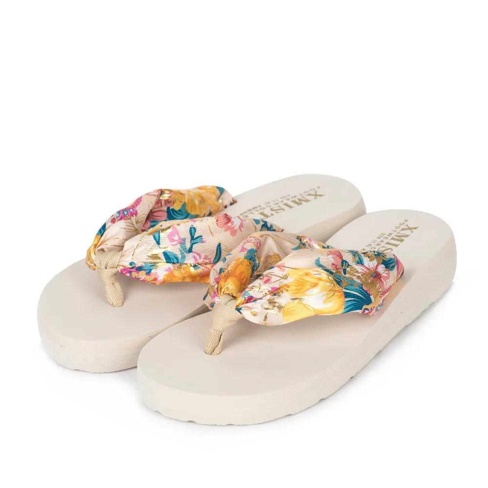 STAN SHARK New Women's Summer Bohemia Satin Slope Heel BeachSlippers Female Flip Flops Women Slippers
STAN SHARK New Women's Summer Bohemia Satin Slope Heel BeachSlippers Female Flip Flops Women Slippers