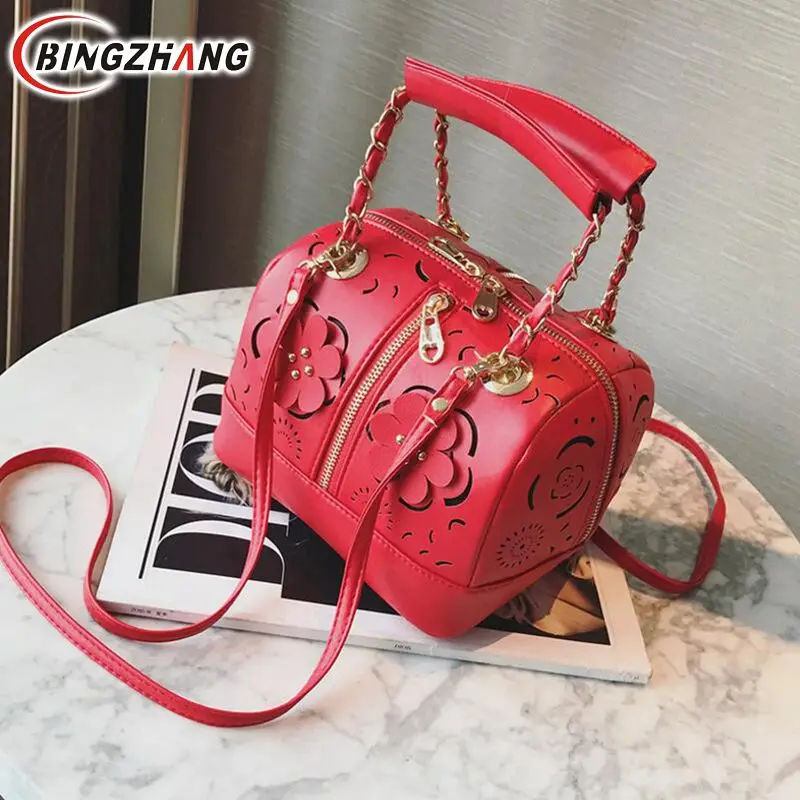 New brand women messenger bags flower hollow out design boston handbag fashion female bag vintage shoulder bag white L8-283
New brand women messenger bags flower hollow out design boston handbag fashion female bag vintage shoulder bag white L8-283
