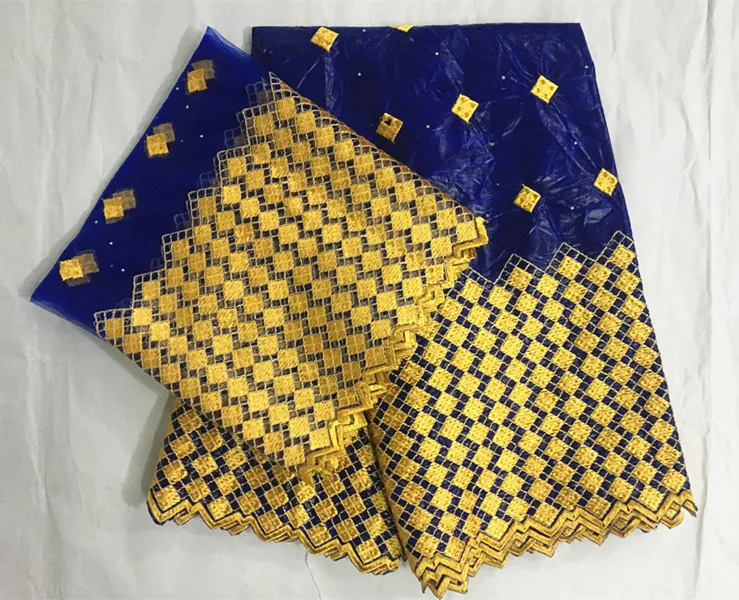 African women bazin riche lace fabric cotton guinea brocade fabric high quality bazin brode getzner 2018 latest 5+2yards/lot
African women bazin riche lace fabric cotton guinea brocade fabric high quality bazin brode getzner 2018 latest 5+2yards/lot
