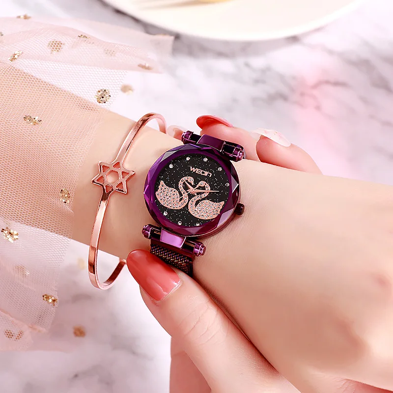 Fashion Crystal Watch Women Quartz Magnetic Starry Sky Watch Luxury Brand Rhinestone Rose Gold Ladies Bracelet Clock Reloj Mujer
Fashion Crystal Watch Women Quartz Magnetic Starry Sky Watch Luxury Brand Rhinestone Rose Gold Ladies Bracelet Clock Reloj Mujer