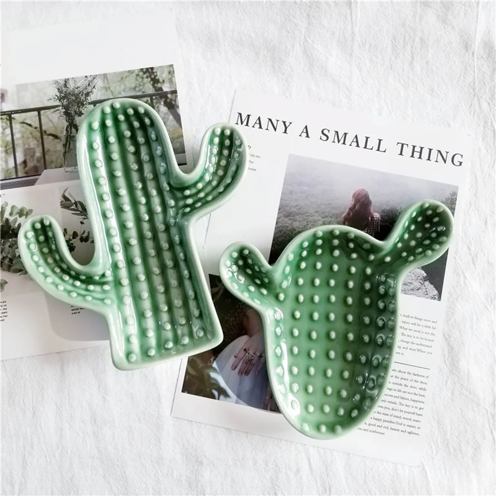 Nordic Ceramic Cactus Storage Tray Simple Green Jewelry Organizer Plate Food Dessert Dish Table Decoration Props
Nordic Ceramic Cactus Storage Tray Simple Green Jewelry Organizer Plate Food Dessert Dish Table Decoration Props