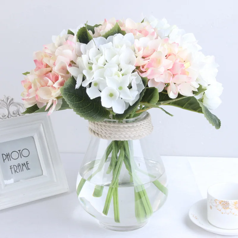 2Pcs/Pack Multicolor Optional Imitation Silk Hydrangea High Quality Artificial DIY Christmas Wedding Home Garden Decoration JH47
2Pcs/Pack Multicolor Optional Imitation Silk Hydrangea High Quality Artificial DIY Christmas Wedding Home Garden Decoration JH47
