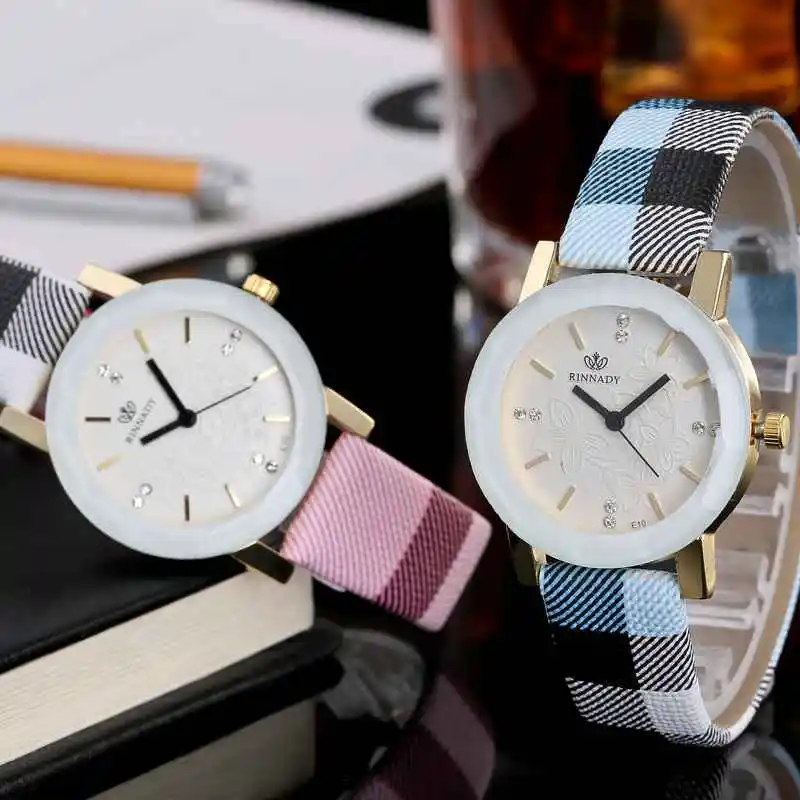 Relojes Women Quartz Watches Denim Design Leather Strap Male Casual Wristwatch Relogio Masculino Ladies Watch female watch
Relojes Women Quartz Watches Denim Design Leather Strap Male Casual Wristwatch Relogio Masculino Ladies Watch female watch