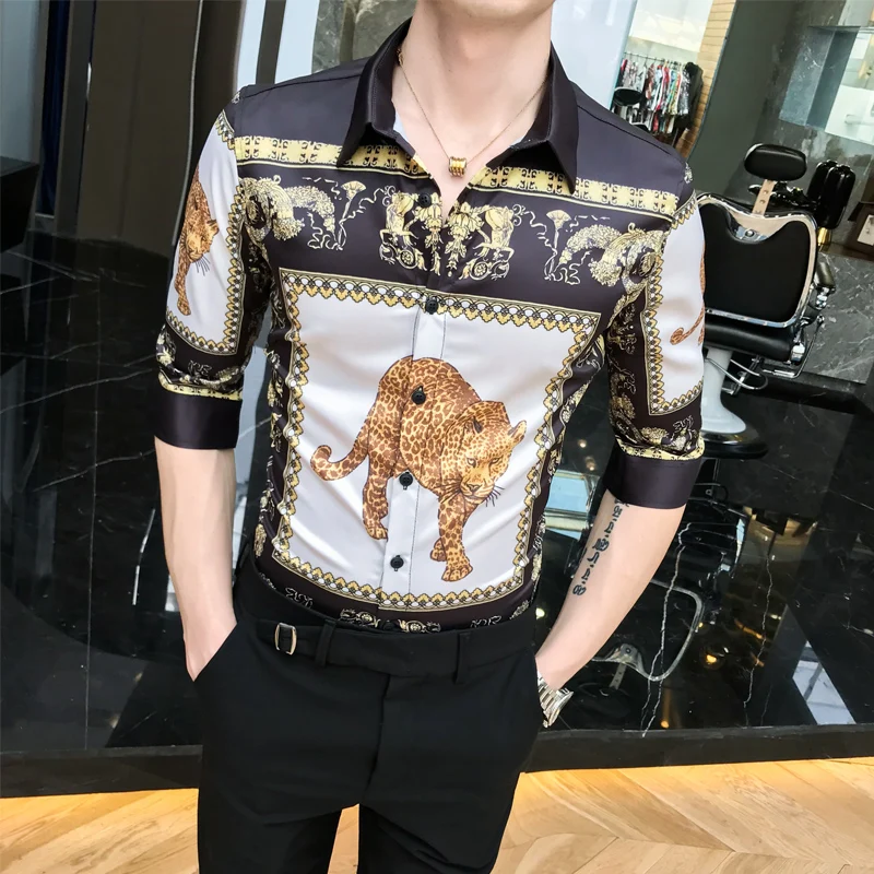 Spring and Summer 2019 leopard men Short sleeve shirt Men's Social Flower Shirt A236-1960-P55
Spring and Summer 2019 leopard men Short sleeve shirt Men's Social Flower Shirt A236-1960-P55