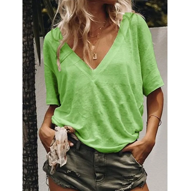 2019 New Solid color Women T-shirts V-neck Casual Loose Tee Tops Summer Short Sleeve Female T shirt Women Plus size S-5XL
2019 New Solid color Women T-shirts V-neck Casual Loose Tee Tops Summer Short Sleeve Female T shirt Women Plus size S-5XL