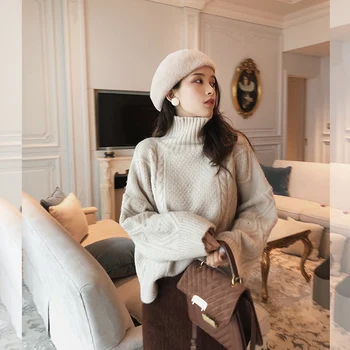 Mishow 2018 winter new sweater coat female loose high collar bottoming thicken pure color sweater MX18D5408
Mishow 2018 winter new sweater coat female loose high collar bottoming thicken pure color sweater MX18D5408