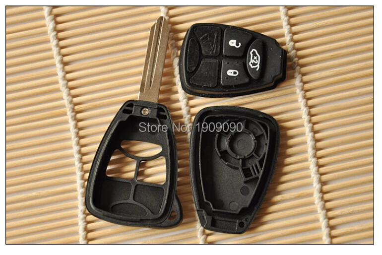 3 Buttons Chrysler remote key shell small buttons (2).jpg