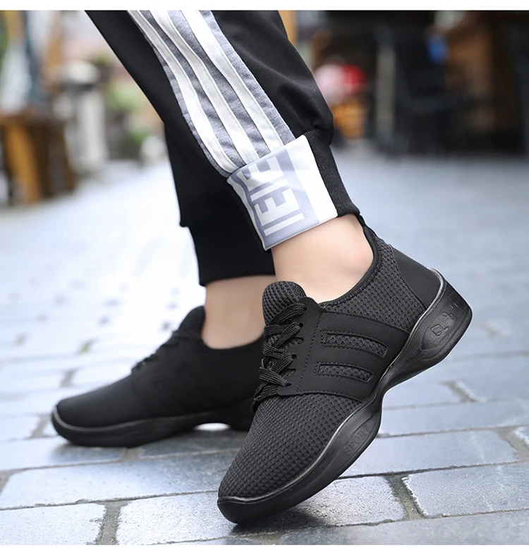 women sneakers (14)