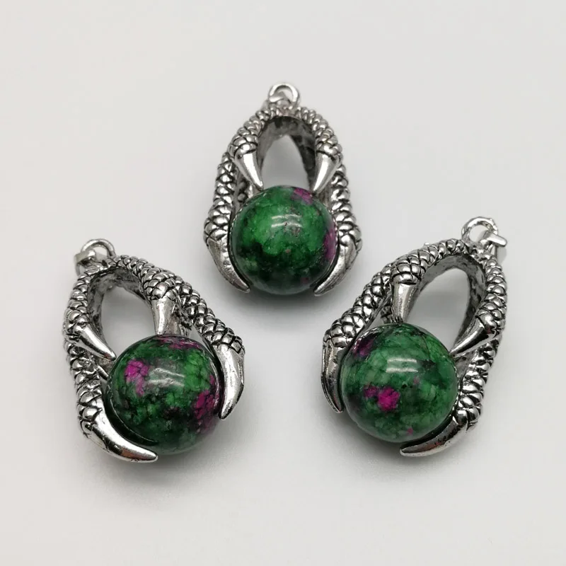 Natural Stone Beads 16mm Round epidote ball Dragon Claw Wrap Pendants for Necklace Reiki Ball Gothic Jewelry 12pcs
Natural Stone Beads 16mm Round epidote ball Dragon Claw Wrap Pendants for Necklace Reiki Ball Gothic Jewelry 12pcs