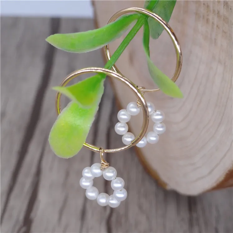 Eternal wedding Women Gift word 925 Sterling real The new round of natural pearl earrings small Japanese 2-3mm ultra smal
Eternal wedding Women Gift word 925 Sterling real The new round of natural pearl earrings small Japanese 2-3mm ultra smal