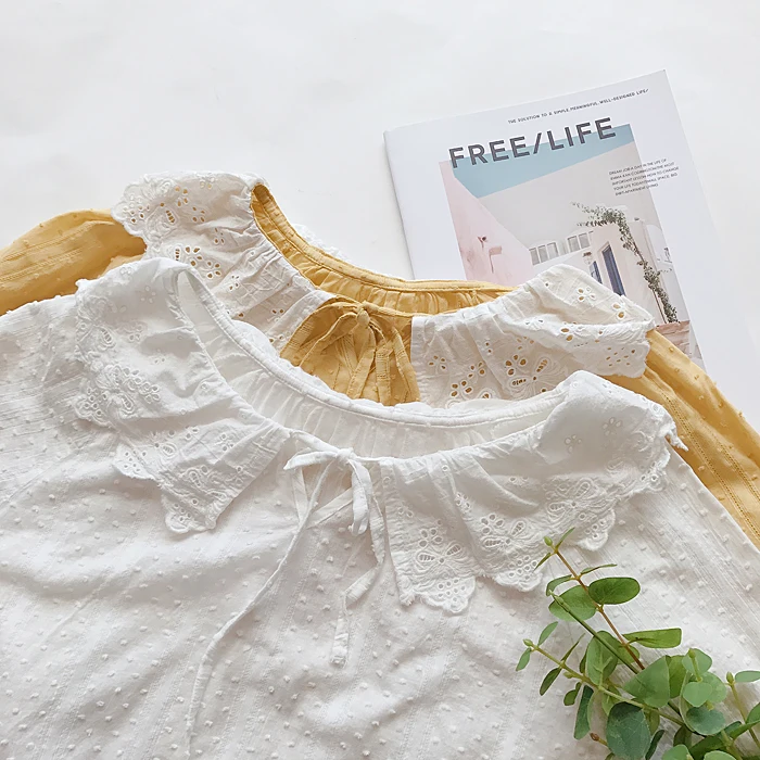 French vintage lacing peter pan collar short sleeve sweet shirt blouse 2019 summer
French vintage lacing peter pan collar short sleeve sweet shirt blouse 2019 summer
