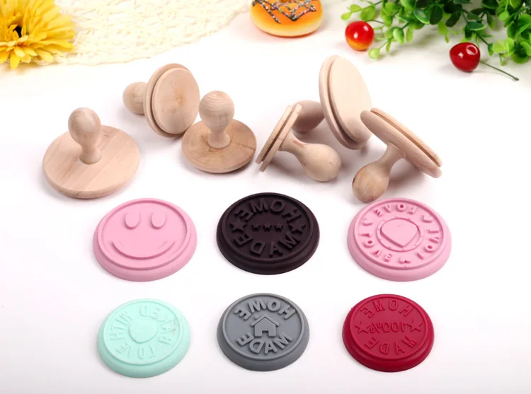 1 PC Letters Star Cabin Fondant Cake Mold Biscuit Cookie Stamps Cutters Sugarcraft Tool Cake Decorating D762
1 PC Letters Star Cabin Fondant Cake Mold Biscuit Cookie Stamps Cutters Sugarcraft Tool Cake Decorating D762
